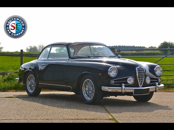 Main photograph for Alfa Romeo 1900 CSS by Touring